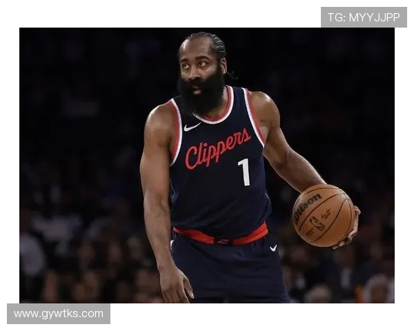 老詹小前第2名美媒发布现役各位置TOP15榜单哈登库里表现抢眼